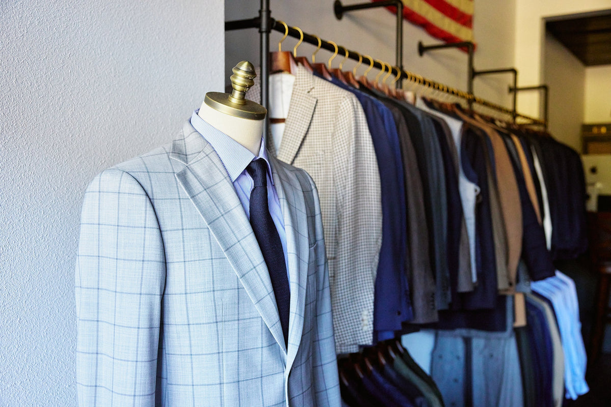 Linen Suits: The Summer Standard